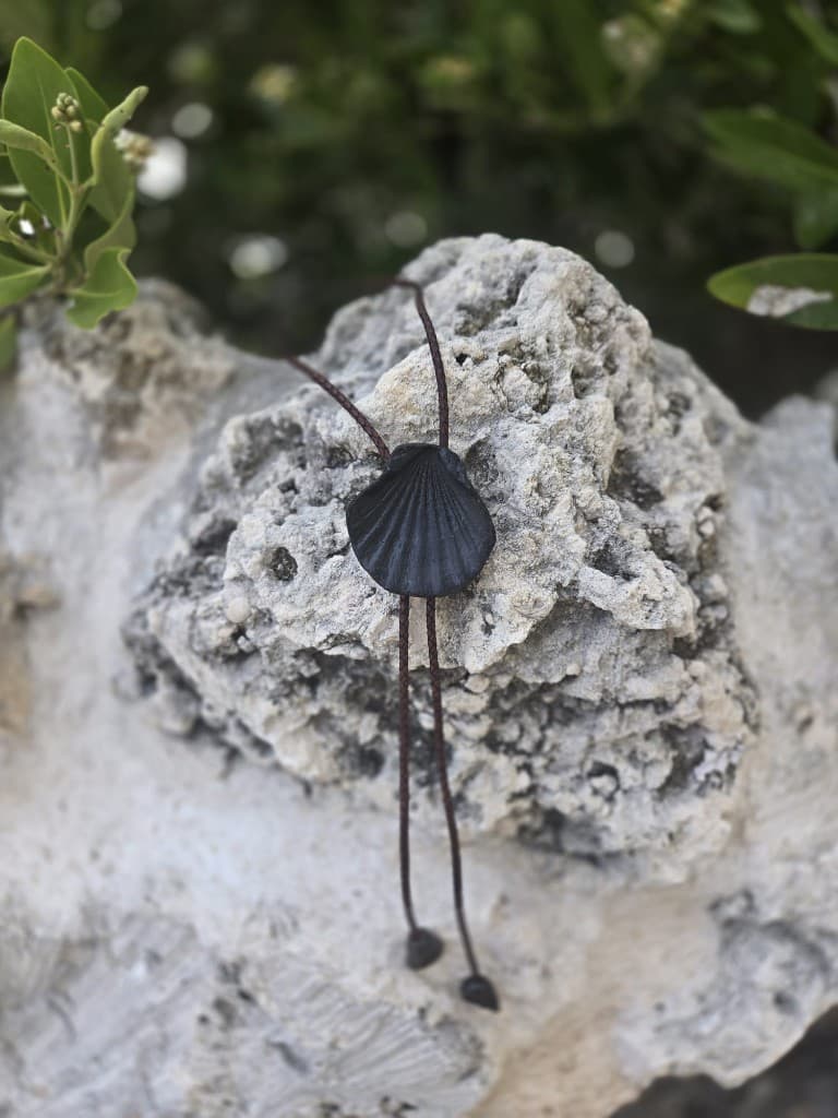 Tide & Clay Bolo · Black — PEPPERMANGO ceramic